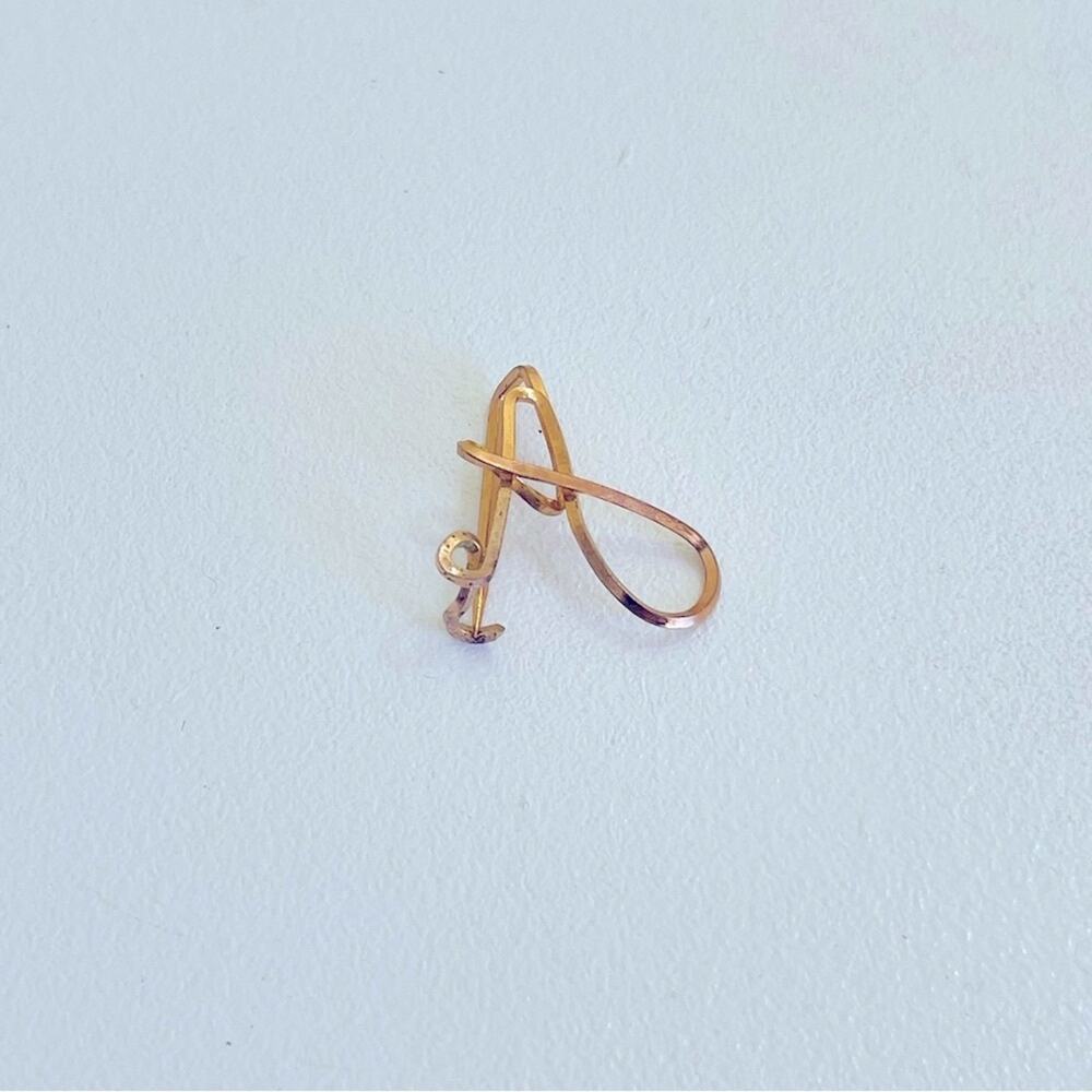 Vtg Initial "A" Pin Monogram Script Brooch Lapel Pin Scarf Hat Blazer Gold Tone